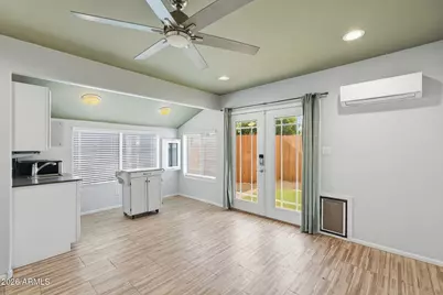 1046 E Clarendon Avenue, Phoenix, AZ 85014 - Photo 22