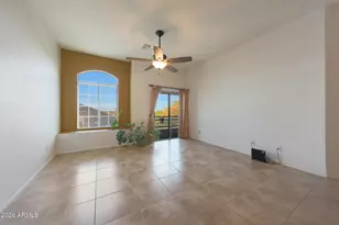 2725 E Mine Creek Rd, Phoenix, AZ 85024 - Photo 8