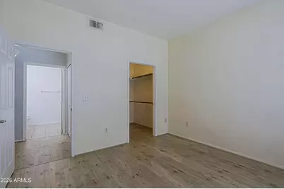 750 E Northern Avenue #1113, Phoenix, AZ 85020 - Photo 10