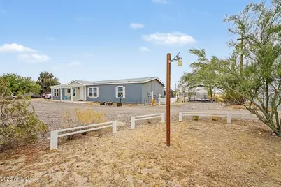 11637 W Harmony Lane, Sun City, AZ 85373 - Photo 4