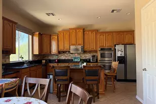 18086 W Las Cruces Dr, Goodyear, AZ 85338 - Photo 16