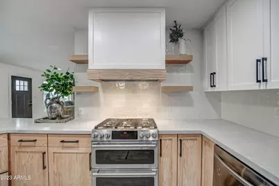 8349 E Columbus Avenue, Scottsdale, AZ 85251 - Photo 18