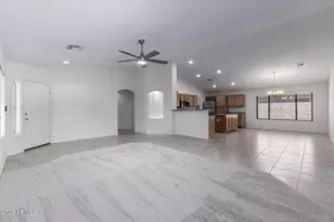 15847 W Saguaro Ln, Surprise, AZ 85374 - Photo 4