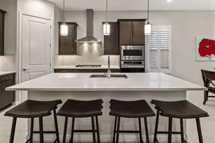 6610 E Marisa Ln, Phoenix, AZ 85054 - Photo 12
