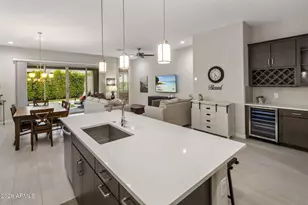 6610 E Marisa Ln, Phoenix, AZ 85054 - Photo 14