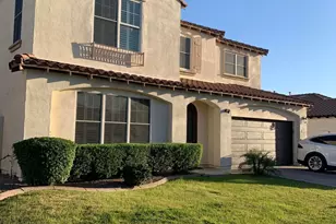 2219 E Wisteria Dr, Chandler, AZ 85286 - Photo 2