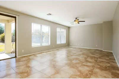11809 W Hopi Street, Avondale, AZ 85323 - Photo 4