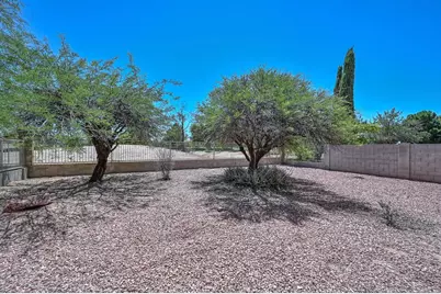 223 S 119th Drive, Avondale, AZ 85323 - Photo 8