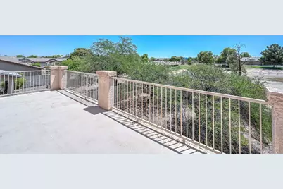 223 S 119th Drive, Avondale, AZ 85323 - Photo 10