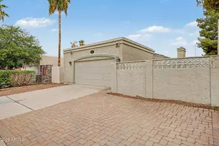 924 E Escuda Dr, Phoenix, AZ 85024 - Photo 6
