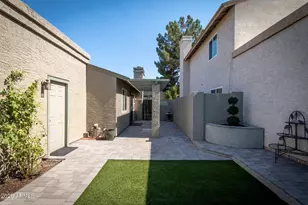924 E Escuda Dr, Phoenix, AZ 85024 - Photo 36