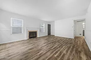 924 E Escuda Dr, Phoenix, AZ 85024 - Photo 8