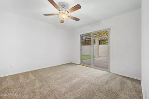 924 E Escuda Dr, Phoenix, AZ 85024 - Photo 14