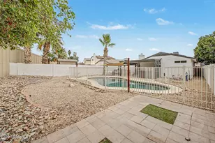 906 E Escuda Dr, Phoenix, AZ 85024 - Photo 32