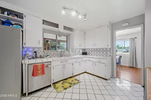 3801 E Amelia Ave, Phoenix, AZ 85018 - Photo 10