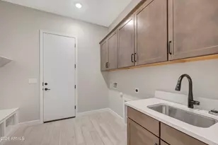 21652 W Glenrosa Ave, Buckeye, AZ 85396 - Photo 24