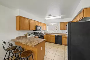 2743 E Tamarisk Ave, Phoenix, AZ 85040 - Photo 12