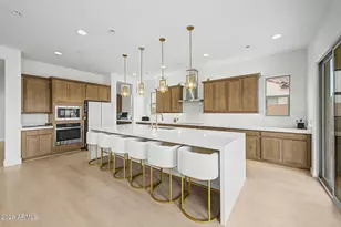 5844 W Mauna Loa Ln, Glendale, AZ 85306 - Photo 1