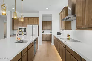 5844 W Mauna Loa Ln, Glendale, AZ 85306 - Photo 10