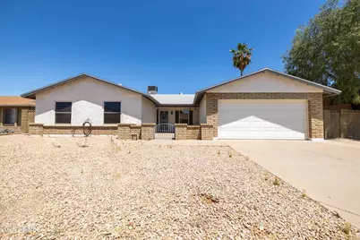 2418 W Brooks Street, Chandler, AZ 85224 - Photo 2