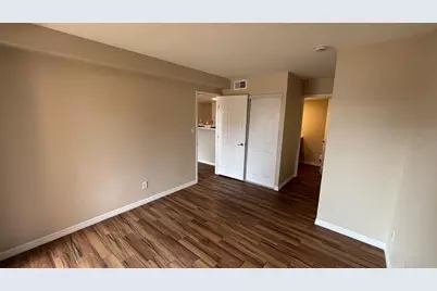 3601 W Tierra Buena Lane #155, Phoenix, AZ 85053 - Photo 8