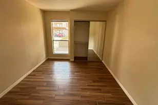 3601 W Tierra Buena Ln, Phoenix, AZ 85053 - Photo 12