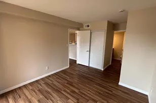 3601 W Tierra Buena Ln, Phoenix, AZ 85053 - Photo 10