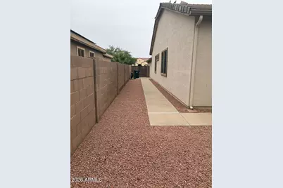 3076 E Juanita Avenue, Gilbert, AZ 85234 - Photo 10