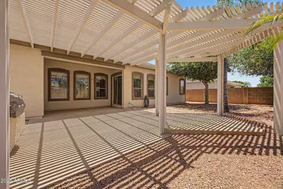 3076 E Juanita Avenue, Gilbert, AZ 85234 - Photo 6