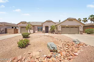 3076 E Juanita Ave, Gilbert, AZ 85234 - Photo 2
