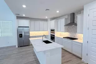 6988 W Buckhorn Trail, Peoria, AZ 85383 - Photo 8