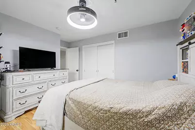 2410 N 39th Place, Phoenix, AZ 85008 - Photo 10