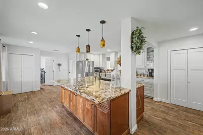 2410 N 39th Place, Phoenix, AZ 85008 - Photo 8