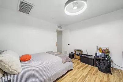 2410 N 39th Place, Phoenix, AZ 85008 - Photo 10