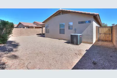 43610 W Bedford Drive, Maricopa, AZ 85138 - Photo 32