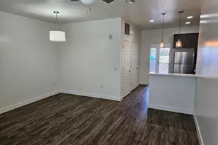 7981 E Wilshire Dr, Scottsdale, AZ 85257 - Photo 1