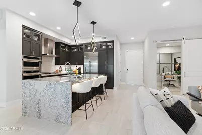 5250 E Deer Valley Drive #415, Phoenix, AZ 85054 - Photo 4