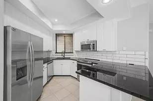705 W Queen Creek Rd, Chandler, AZ 85248 - Photo 10