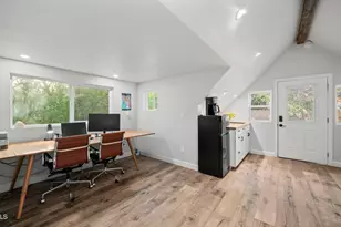3244 E Weldon Ave, Phoenix, AZ 85018 - Photo 56
