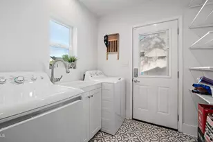 3244 E Weldon Ave, Phoenix, AZ 85018 - Photo 52