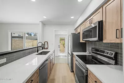 6542 N 7th Avenue #31, Phoenix, AZ 85013 - Photo 6