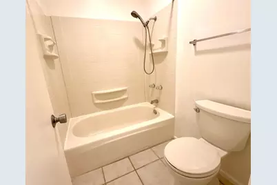 2228 E Campbell Avenue #214, Phoenix, AZ 85016 - Photo 10
