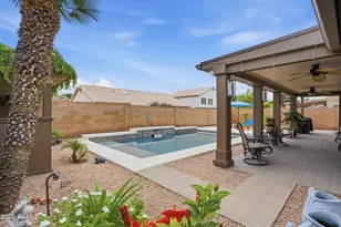 1705 W Merrill Ln, Gilbert, AZ 85233 - Photo 18