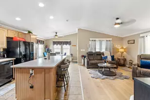 400 W Baseline Rd, Tempe, AZ 85283 - Photo 8