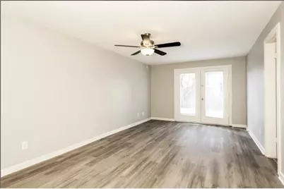 4512 N 81st Drive, Phoenix, AZ 85033 - Photo 4