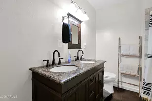 2225 W Morten Ave, Phoenix, AZ 85021 - Photo 36