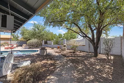 317 E Griswold Road, Phoenix, AZ 85020 - Photo 52