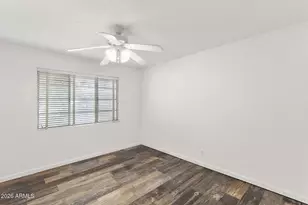 317 E Griswold Rd, Phoenix, AZ 85020 - Photo 24