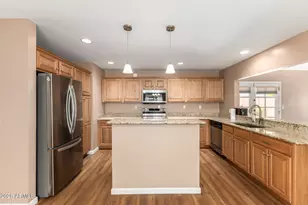 4020 E Windrose Dr, Phoenix, AZ 85032 - Photo 12
