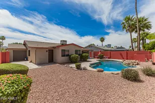 4020 E Windrose Dr, Phoenix, AZ 85032 - Photo 28